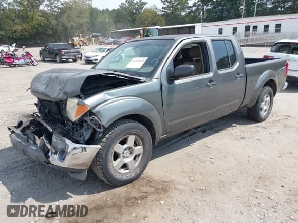 2008 Nissan Frontier SE с VIN 1N6AD09UX8C427336, выставлен на аукционе IAAI как лот 43292020 с пробегом 157 000 миль миль и . История ставок и продаж доступна на DreamBid. Изображение 18.