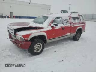 2000 Dodge Dakota Sport with VIN 1B7GG22N0YS706335, listed as a Copart auction lot 45241495 with 208,845 mi miles and Salvage title. Bid and sale history available at DreamBid. Image 1.