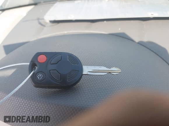 2008 Mercury Mariner with VIN 4M2CU91128KJ12970, listed as a IAAI auction lot 42940612 with 201,682 mi miles and . Bid and sale history available at DreamBid. Image 11.