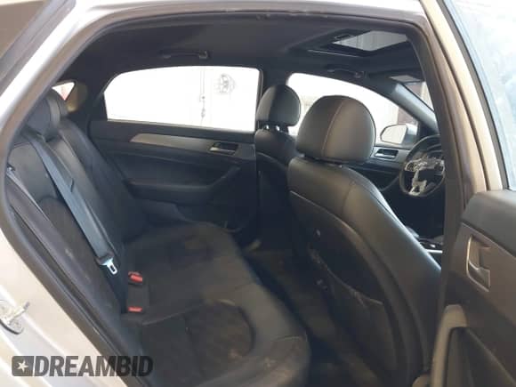 2018 Hyundai Sonata Limited с VIN 5NPE34AF1JH719978, выставлен на аукционе IAAI как лот 42345555 с пробегом 92 450 миль миль и . История ставок и продаж доступна на DreamBid. Изображение 8.