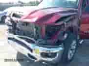 2020 Ram 1500 Big Horn z VIN 1C6SRFBT4LN258335, wystawiony jako IAAI lot #42513925 z przebiegiem 62 974 mil mil oraz . Historia ofert i sprzedaży dostępna na DreamBid. Obrazek 6.