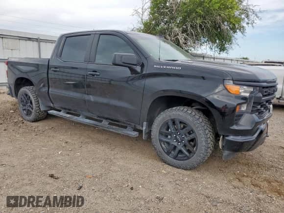2024 Chevrolet Silverado 1500 Custom с VIN 3GCPDBEK5RG440586, выставлен на аукционе Copart как лот 69133725 с пробегом 25 990 миль миль и Списание • Salvage title. История ставок и продаж доступна на DreamBid. Изображение 4.