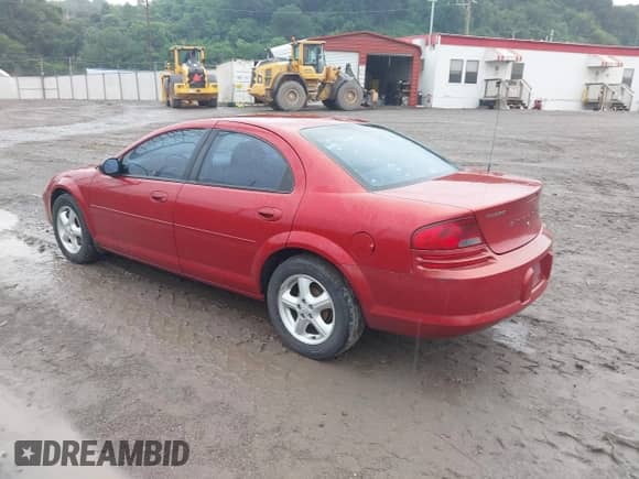 2005 Dodge Stratus SXT with VIN 1B3EL46R25N703587, listed as a IAAI auction lot 42632629 with 164,579 mi miles and . Bid and sale history available at DreamBid. Image 3.