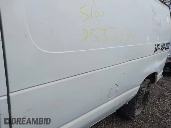 2004 Ford Econoline Cargo с VIN 1FTNE24L84HB28016, выставлен на аукционе IAAI как лот 42017495 с пробегом Не указан миль и . История ставок и продаж доступна на DreamBid. Изображение 6.