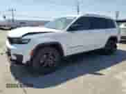 2023 Jeep Grand Cherokee Laredo z VIN 1C4RJJAG5P8714420, wystawiony jako Copart lot #70861845 z przebiegiem 31 226 mil mil oraz Szkoda całkowita • Salvage title. Historia ofert i sprzedaży dostępna na DreamBid. Obrazek 1.