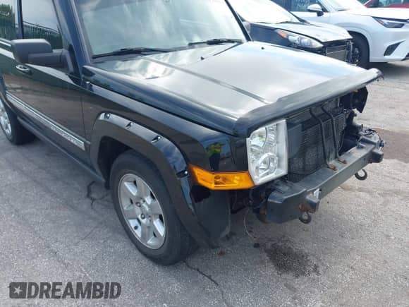 2008 Jeep Commander Limited с VIN 1J8HG58288C145792, выставлен на аукционе IAAI как лот 42838413 с пробегом 193 485 миль миль и . История ставок и продаж доступна на DreamBid. Изображение 13.