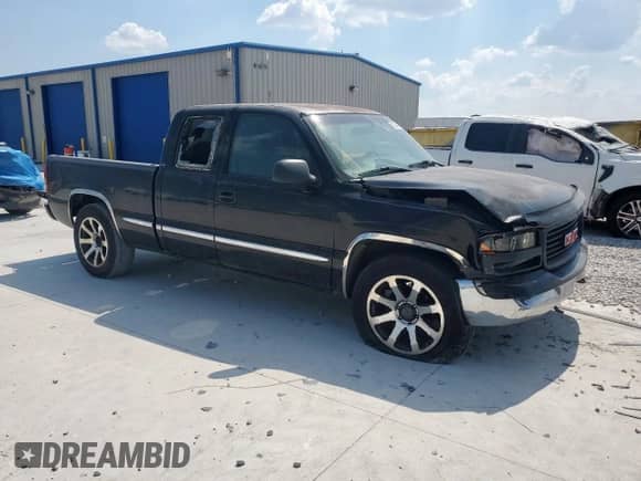 2000 GMC Sierra 1500 SLE z VIN 1GTEC19V9YZ306218, wystawiony jako Copart lot #81224535 z przebiegiem Nie podano mil oraz Szkoda całkowita • Salvage title. Historia ofert i sprzedaży dostępna na DreamBid. Obrazek 4.