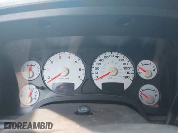2005 Dodge 1500 SLT with VIN 1D7HA18N45S360203, listed as a IAAI auction lot 43001599 with Not provided miles and . Bid and sale history available at DreamBid. Image 7.