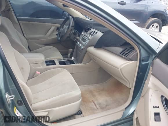 2009 Toyota Camry LE with VIN 4T1BK46KX9U593225, listed as a IAAI auction lot 43552734 with 184,884 mi miles and . Bid and sale history available at DreamBid. Image 5.