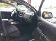 2021 Chevrolet Colorado 2WD LT с VIN 1GCHSCEA2M1250114, выставлен на аукционе IAAI как лот 42434512 с пробегом 83 165 миль миль и . История ставок и продаж доступна на DreamBid. Изображение 5.