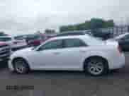 2016 Chrysler 300 C with VIN 2C3CCAEGXGH334188, listed as a IAAI auction lot 42166397 with 283,680 mi miles and . Bid and sale history available at DreamBid. Image 15.