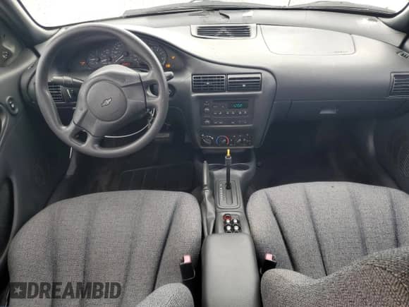 2003 Chevrolet Cavalier с VIN 1G1JC52F037336911, выставлен на аукционе Copart как лот 69108165 с пробегом 80 094 миль миль и Списание • Salvage title. История ставок и продаж доступна на DreamBid. Изображение 8.