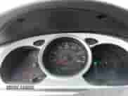 2006 Toyota Highlander z VIN JTEHP21A360172075, wystawiony jako IAAI lot #42744197 z przebiegiem 124 561 mil mil oraz . Historia ofert i sprzedaży dostępna na DreamBid. Obrazek 7.