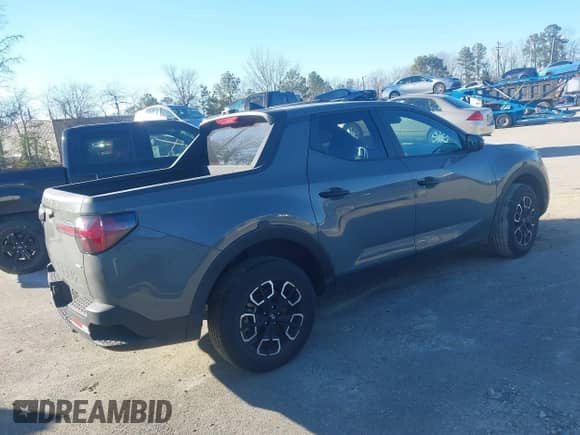 2024 Hyundai Santa Cruz SE с VIN 5NTJADAE5RH088273, выставлен на аукционе IAAI как лот 41563660 с пробегом 14 873 миль миль и . История ставок и продаж доступна на DreamBid. Изображение 4.