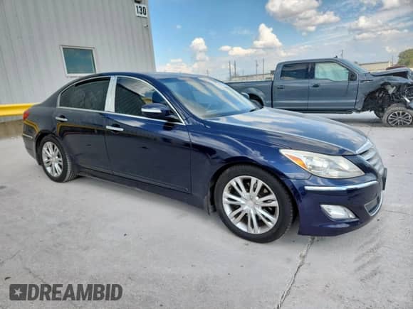 2013 Hyundai Genesis 3.8L with VIN KMHGC4DD2DU232300, listed as a Copart auction lot 85719285 with 126,794 mi miles and Salvage title. Bid and sale history available at DreamBid. Image 4.