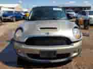 2010 MINI Hardtop S with VIN WMWMF7C58ATZ70756, listed as a Copart auction lot 81047265 with 95,643 mi miles and Salvage title. Bid and sale history available at DreamBid. Image 5.