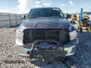 2019 Ram 1500 SLT z VIN 1C6RR6TT5KS512275, wystawiony jako Copart lot #69284315 z przebiegiem 141 288 mil mil oraz Szkoda całkowita • Salvage title. Historia ofert i sprzedaży dostępna na DreamBid. Obrazek 5.
