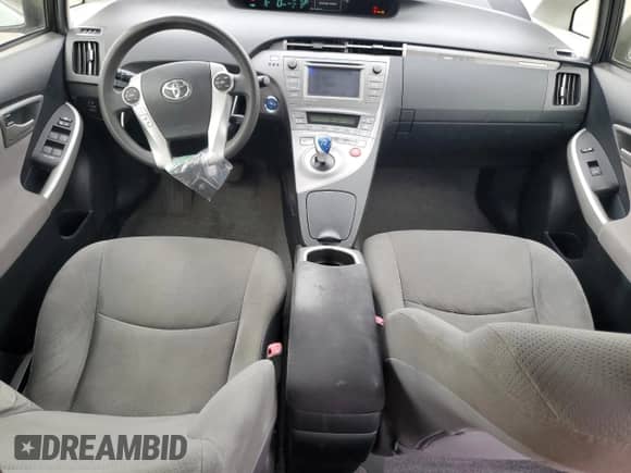 2012 Toyota Prius with VIN JTDKN3DPXC3006300, listed as a Copart auction lot 71909015 with 161,375 mi miles and Salvage title. Bid and sale history available at DreamBid. Image 8.