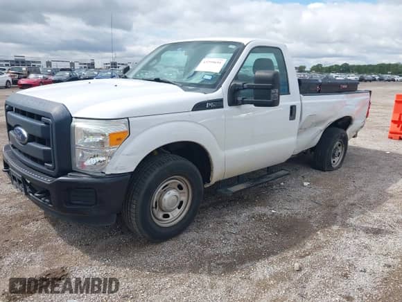 2016 Ford F-250 XL z VIN 1FTBF2A67GEA59162, wystawiony jako IAAI lot #43299691 z przebiegiem 163 591 mil mil oraz . Historia ofert i sprzedaży dostępna na DreamBid. Obrazek 2.