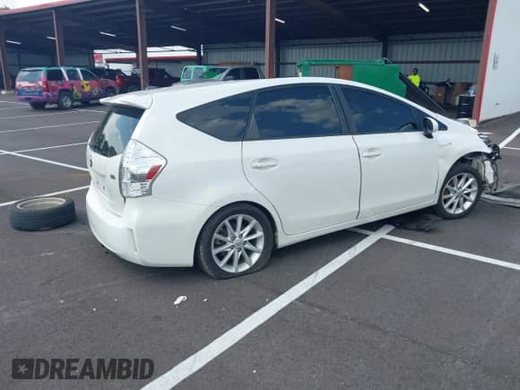 2013 Toyota Prius Two with VIN JTDZN3EUXD3264465, listed as a IAAI auction lot 42589831 with 188,493 mi miles and . Bid and sale history available at DreamBid. Image 4.