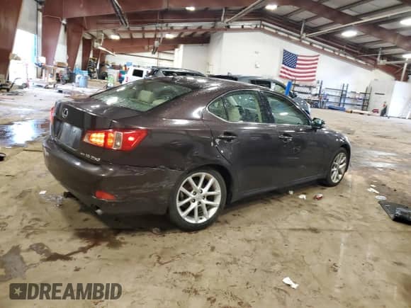 2012 Lexus IS 250 z VIN JTHCF5C27C2035809, wystawiony jako Copart lot #63825505 z przebiegiem 132 276 mil mil oraz Czysty tytuł • Clean title. Historia ofert i sprzedaży dostępna na DreamBid. Obrazek 3.