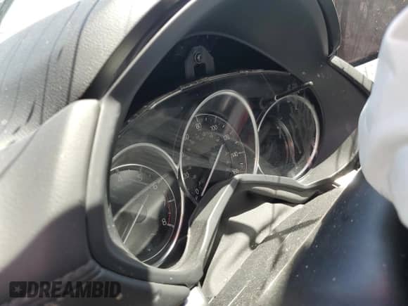 2024 Mazda CX-5 S Preferred z VIN JM3KFBCL1R0414305, wystawiony jako Copart lot #67493725 z przebiegiem Nie podano mil oraz Szkoda całkowita • Salvage title. Historia ofert i sprzedaży dostępna na DreamBid. Obrazek 9.
