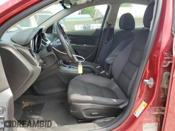 2013 Chevrolet Cruze 1LT z VIN 1G1PC5SB2D7195512, wystawiony jako Copart lot #71635505 z przebiegiem 123 655 mil mil oraz Szkoda całkowita • Salvage title. Historia ofert i sprzedaży dostępna na DreamBid. Obrazek 7.