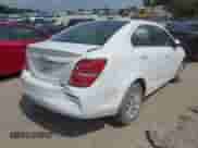 2018 Chevrolet Sonic LT с VIN 1G1JD5SH0J4141212, выставлен на аукционе IAAI как лот 42611797 с пробегом 117 926 миль миль и . История ставок и продаж доступна на DreamBid. Изображение 4.