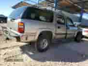 2003 Chevrolet Suburban LT с VIN 3GNGK26U33G203907, выставлен на аукционе Copart как лот 46903905 с пробегом 318 022 миль миль и Списание • Salvage title. История ставок и продаж доступна на DreamBid. Изображение 3.