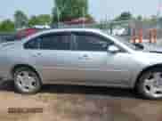 2008 Chevrolet Impala SS z VIN 2G1WD58C189282296, wystawiony jako IAAI lot #42413038 z przebiegiem 183 316 mil mil oraz . Historia ofert i sprzedaży dostępna na DreamBid. Obrazek 13.