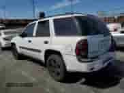 2005 Chevrolet TrailBlazer LS z VIN 1GNDT13S452197656, wystawiony jako Copart lot #69664955 z przebiegiem 166 206 mil mil oraz Szkoda całkowita • Salvage title. Historia ofert i sprzedaży dostępna na DreamBid. Obrazek 2.