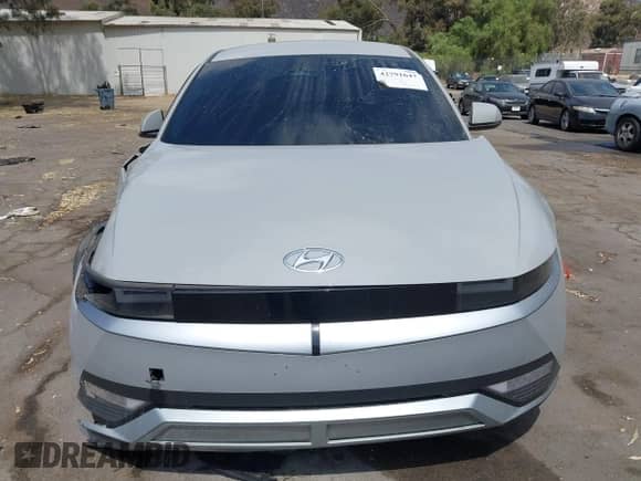 2022 Hyundai Ioniq 5 SE с VIN KM8KMDAF6NU077071, выставлен на аукционе IAAI как лот 42791647 с пробегом 94 234 миль миль и . История ставок и продаж доступна на DreamBid. Изображение 12.