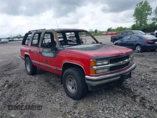 1996 Chevrolet Tahoe с VIN 1GNEK13R5TJ397114, выставлен на аукционе IAAI как лот 42254636 с пробегом Не указан миль и . История ставок и продаж доступна на DreamBid. Изображение 1.