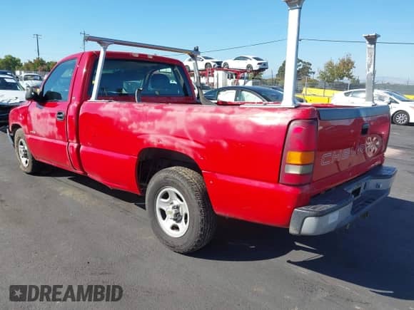 2001 Chevrolet Silverado 1500 with VIN 1GCEC14W41Z175981, listed as a IAAI auction lot 43482806 with 263,453 mi miles and . Bid and sale history available at DreamBid. Image 3.