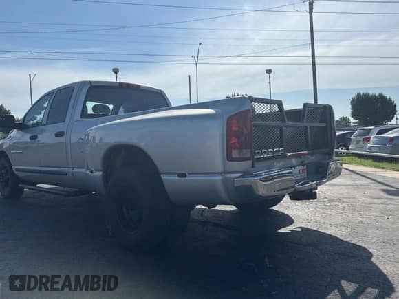 2004 Dodge 3500 SLT с VIN 3D7MA48C64G116752, выставлен на аукционе Copart как лот 69768005 с пробегом 198 464 миль миль и Чистый • Clean title. История ставок и продаж доступна на DreamBid. Изображение 3.