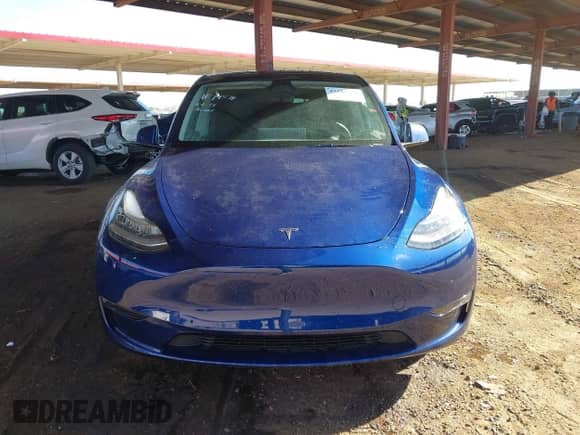 2023 Tesla Model Y Long Range с VIN 7SAYGDEE2PA135339, выставлен на аукционе IAAI как лот 43162574 с пробегом 13 900 миль миль и . История ставок и продаж доступна на DreamBid. Изображение 11.