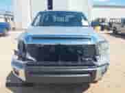 2018 Toyota Tundra SR с VIN 5TFUW5F1XJX752861, выставлен на аукционе IAAI как лот 42443800 с пробегом 72 547 миль миль и . История ставок и продаж доступна на DreamBid. Изображение 13.