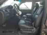 2014 Cadillac Escalade ESV Luxury с VIN 1GYS4HEF7ER177070, выставлен на аукционе Copart как лот 66025805 с пробегом Не указан миль и Списание • Salvage title. История ставок и продаж доступна на DreamBid. Изображение 7.