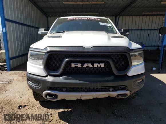 2020 Ram 1500 Rebel z VIN 1C6SRFLT0LN377370, wystawiony jako Copart lot #63436795 z przebiegiem 75 251 mil mil oraz Szkoda całkowita • Salvage title. Historia ofert i sprzedaży dostępna na DreamBid. Obrazek 5.