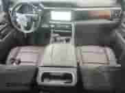 2023 GMC Sierra 1500 Denali z VIN 1GTUUGED9PZ137390, wystawiony jako Copart lot #67752445 z przebiegiem 37 436 mil mil oraz Szkoda całkowita • Salvage title. Historia ofert i sprzedaży dostępna na DreamBid. Obrazek 8.