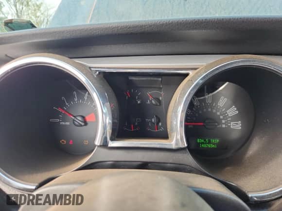 2007 Ford Mustang Deluxe с VIN 1ZVFT80N775326562, выставлен на аукционе Copart как лот 82551505 с пробегом 148 765 миль миль и Чистый • Clean title. История ставок и продаж доступна на DreamBid. Изображение 9.