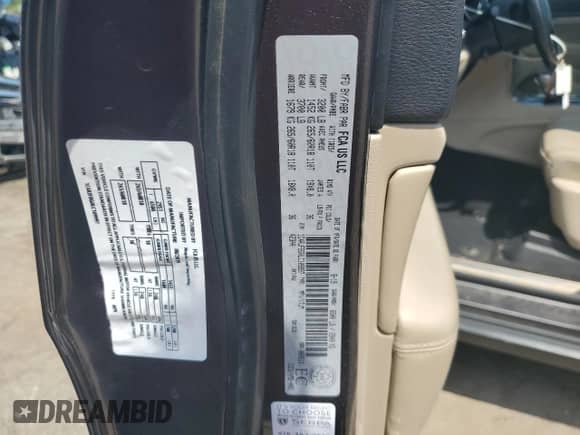 2020 Jeep Grand Cherokee Limited with VIN 1C4RJFBG0LC109997, listed as a Copart auction lot 70190935 with 106,937 mi miles and Non repairable. Bid and sale history available at DreamBid. Image 13.