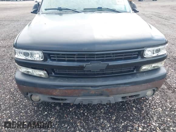 2005 Chevrolet Suburban Z71 с VIN 3GNFK16Z25G292017, выставлен на аукционе IAAI как лот 42610183 с пробегом Не указан миль и . История ставок и продаж доступна на DreamBid. Изображение 6.