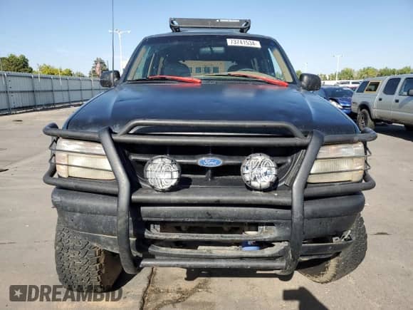 1996 Ford Explorer Eddie Bauer с VIN 1FMCU24X6TUB19345, выставлен на аукционе Copart как лот 73741534 с пробегом 213 929 миль миль и Списание • Salvage title. История ставок и продаж доступна на DreamBid. Изображение 5.