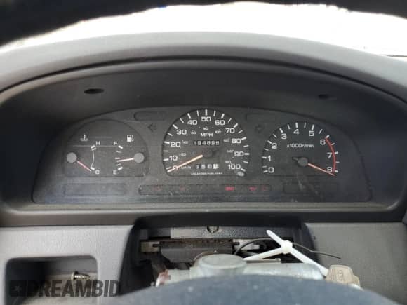 1995 Nissan Frontier XE с VIN 1N6SD16S6SC370265, выставлен на аукционе Copart как лот 70590815 с пробегом 194 896 миль миль и Списание • Salvage title. История ставок и продаж доступна на DreamBid. Изображение 9.