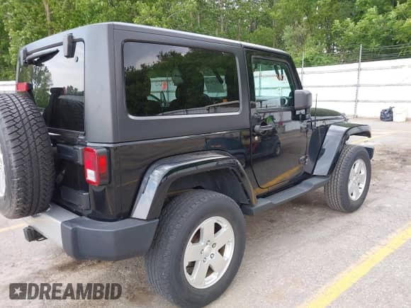 2012 Jeep Wrangler Arctic with VIN 1C4AJWBG5CL154415, listed as a IAAI auction lot 42470060 with 126,553 mi miles and . Bid and sale history available at DreamBid. Image 4.