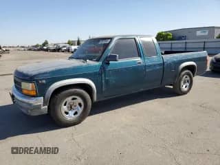 1995 Dodge Dakota with VIN 1B7GL23X4SW936035, listed as a Copart auction lot 69328564 with 132,687 mi miles and Salvage title. Bid and sale history available at DreamBid. Image 1.