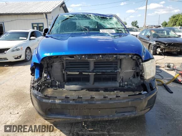 2018 Ram 1500 Express z VIN 1C6RR6FG4JS234644, wystawiony jako Copart lot #63135605 z przebiegiem 139 900 mil mil oraz Szkoda całkowita • Salvage title. Historia ofert i sprzedaży dostępna na DreamBid. Obrazek 5.