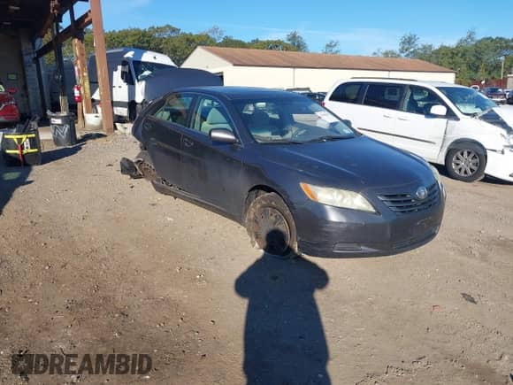 2007 Toyota Camry LE with VIN 4T1BE46K87U119570, listed as a IAAI auction lot 43462624 with 193,490 mi miles and . Bid and sale history available at DreamBid. Image 1.