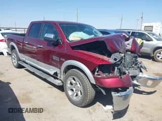 2016 Ram 1500 Laramie z VIN 1C6RR7VT6GS335228, wystawiony jako IAAI lot #42000117 z przebiegiem Nie podano mil oraz . Historia ofert i sprzedaży dostępna na DreamBid. Obrazek 1.